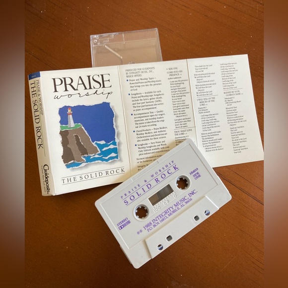 Guideposts Praise & Worship The Solid Rock Cassette Religious Music - Vintage - Picture 4 of 7